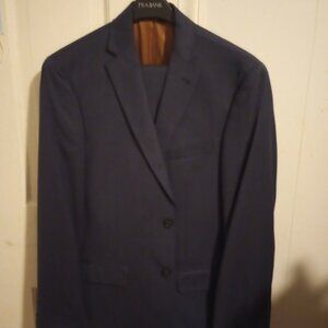 New Jos A Bank Men's Suit 39R Blue 100% wool